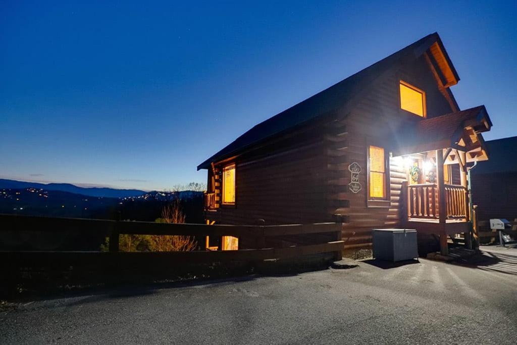 A Natural High Villa Sevierville Exterior photo