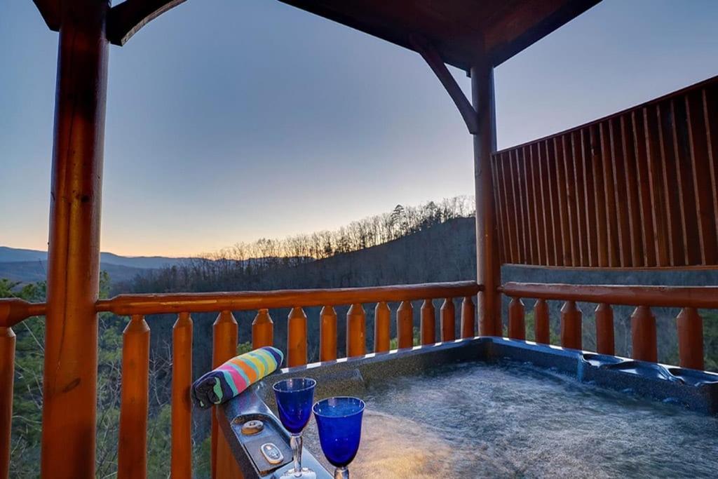 A Natural High Villa Sevierville Exterior photo