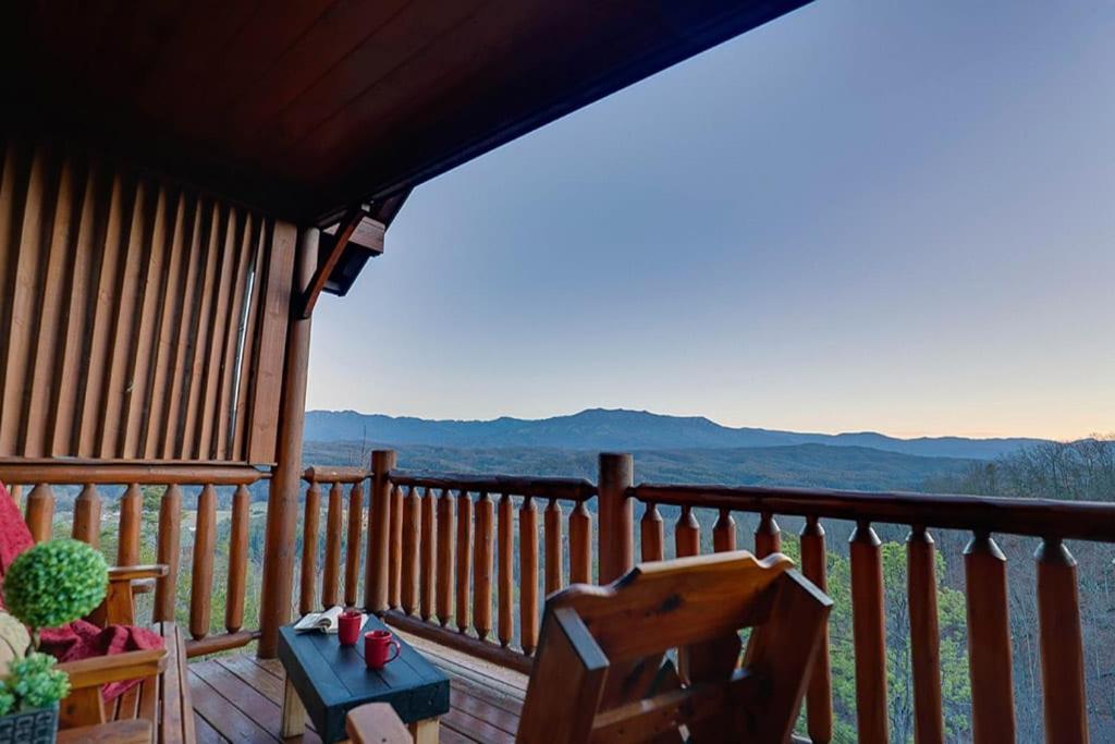 A Natural High Villa Sevierville Exterior photo