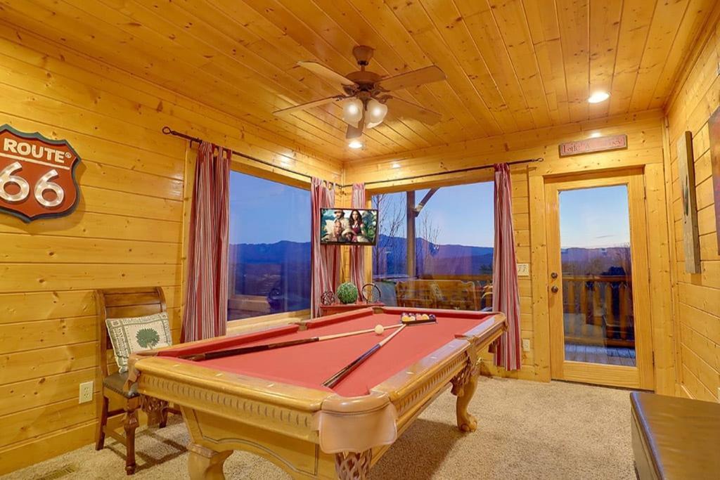 A Natural High Villa Sevierville Exterior photo