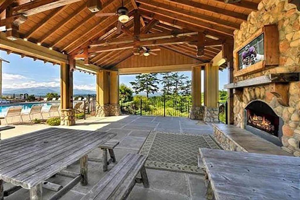 A Natural High Villa Sevierville Exterior photo